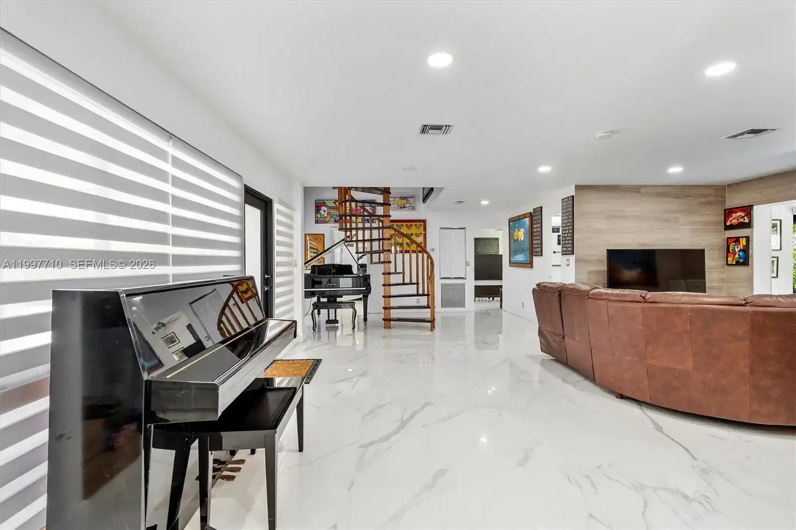 3375 NE 20th Ave, Oakland Park FL 33306 photo 3