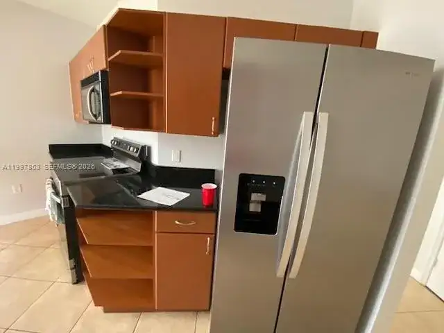 2425 SW 27th Ave # 1008, Miami FL 33145 photo 4