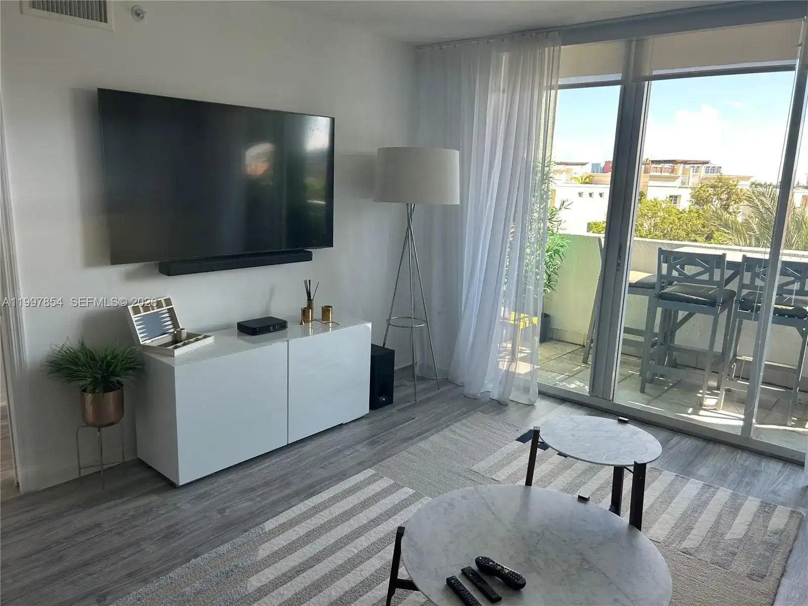 90 Alton Rd # 607, Miami Beach FL 33139 photo 3
