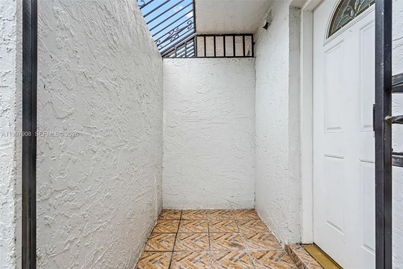 319 NW 109th Ave # 3B, Miami FL 33172 photo 4