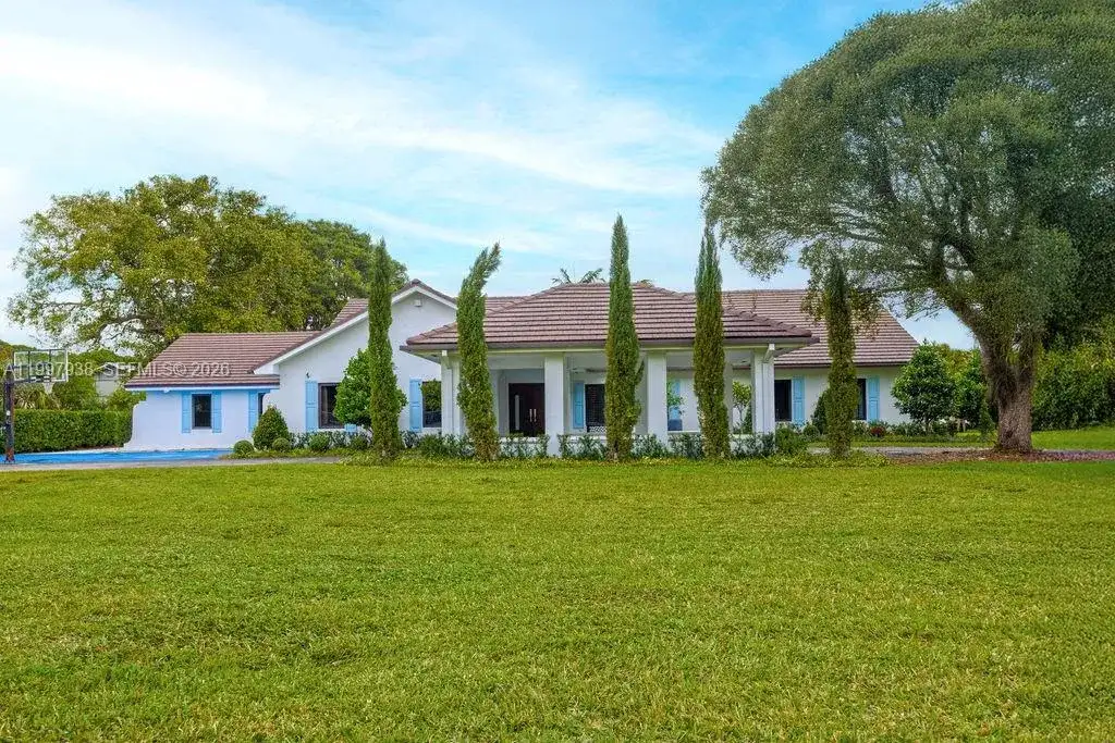 11301 SW 95th St, Miami FL 33176 photo 2