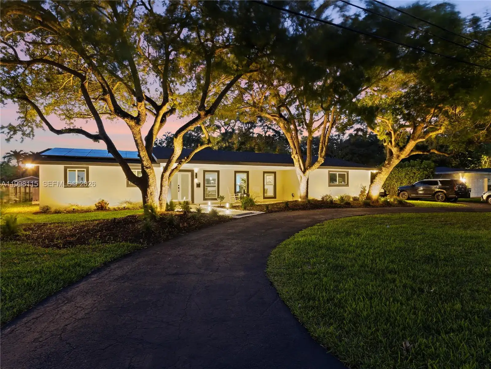16400 SW 80th Ave, Palmetto Bay FL 33157 photo 2
