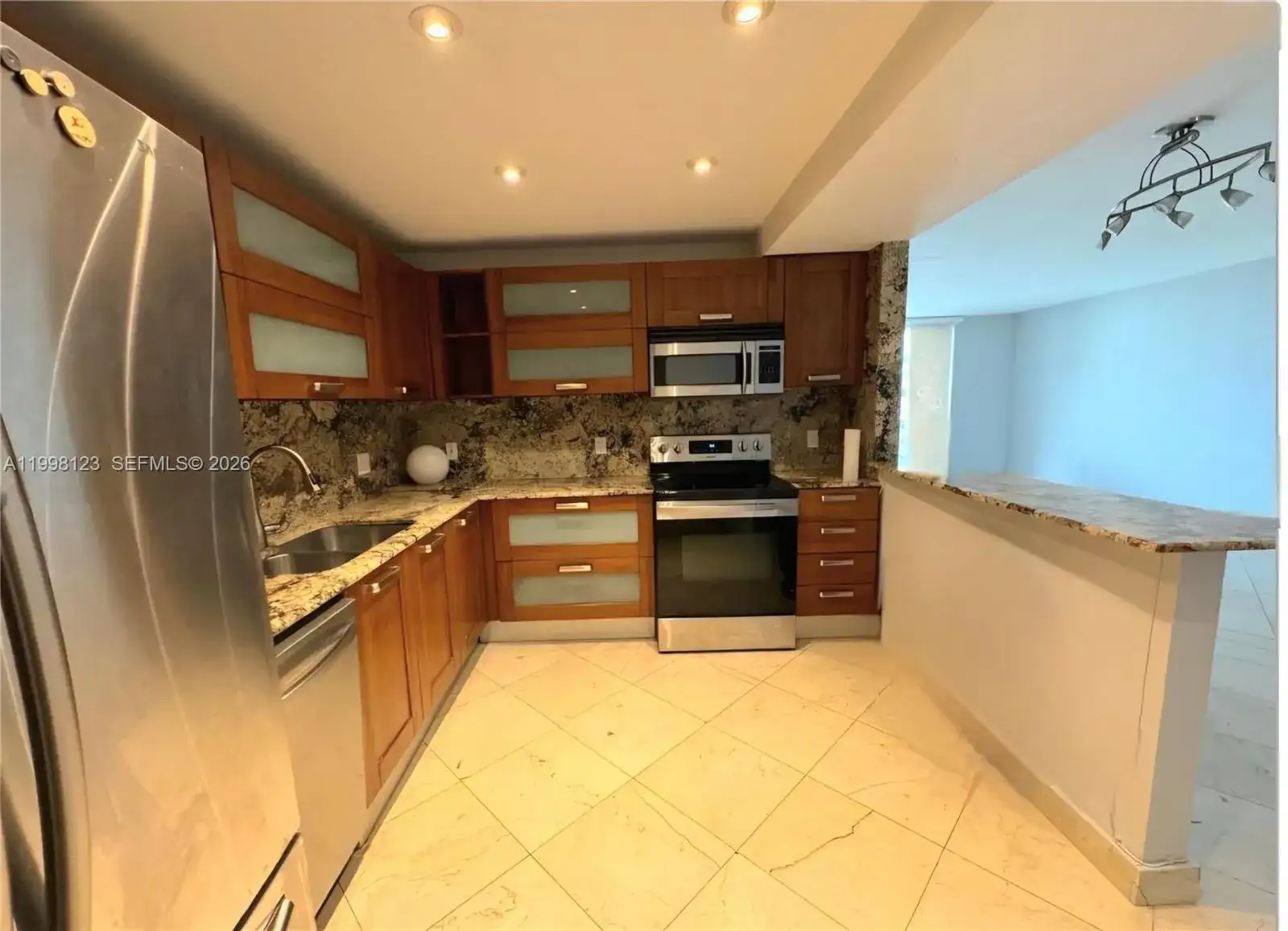 5825 Collins Ave # 9B, Miami Beach FL 33140 photo 3