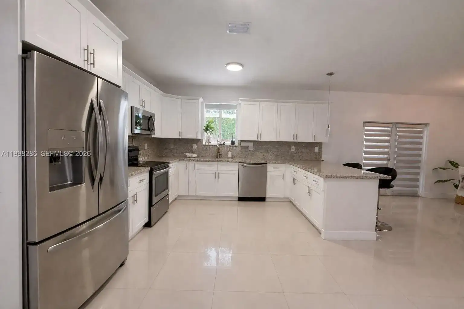 3166 NW 170th St, Miami Gardens FL 33056 photo 3