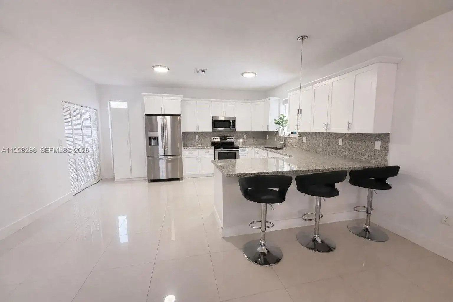 3166 NW 170th St, Miami Gardens FL 33056 photo 4