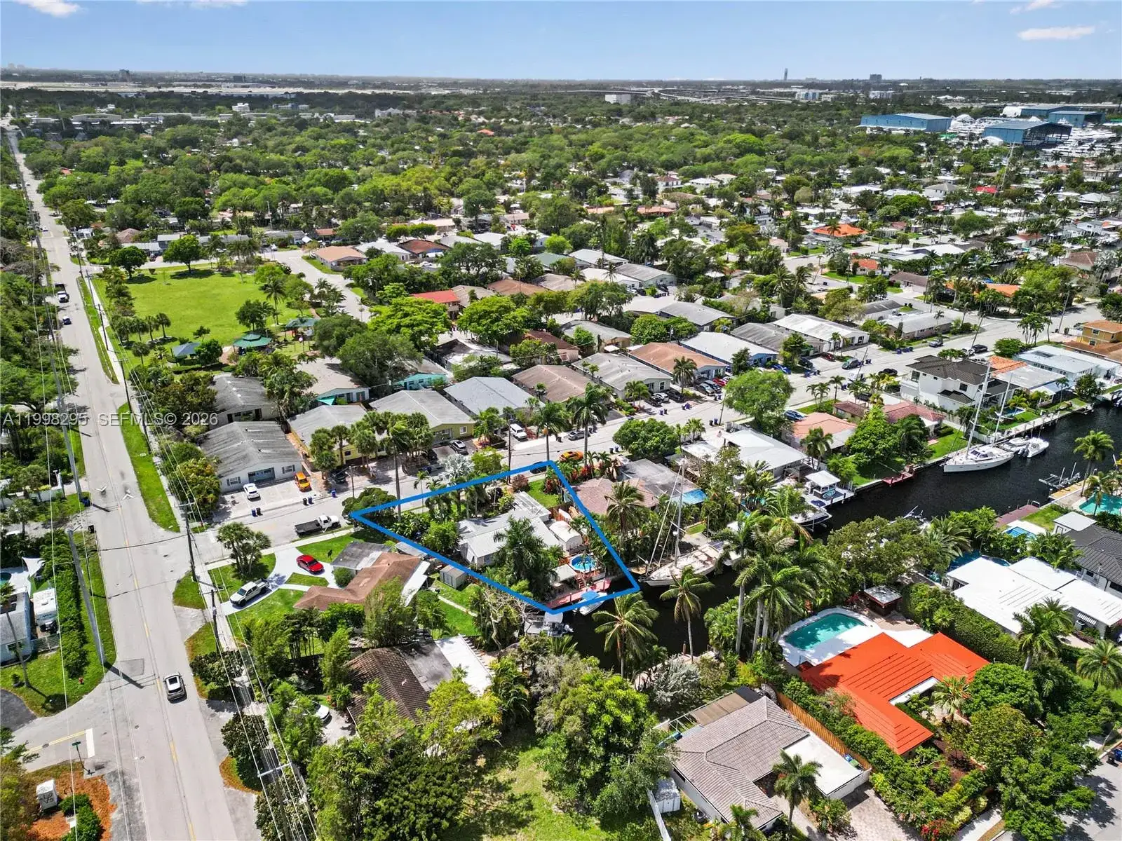 905 Mandarin Isle, Fort Lauderdale FL 33315 photo 4