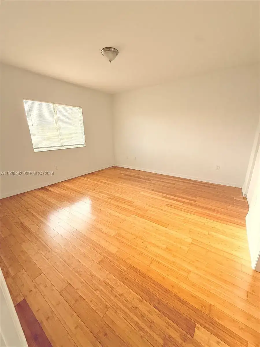 36 NW 6th Ave # 504, Miami FL 33128 photo 4