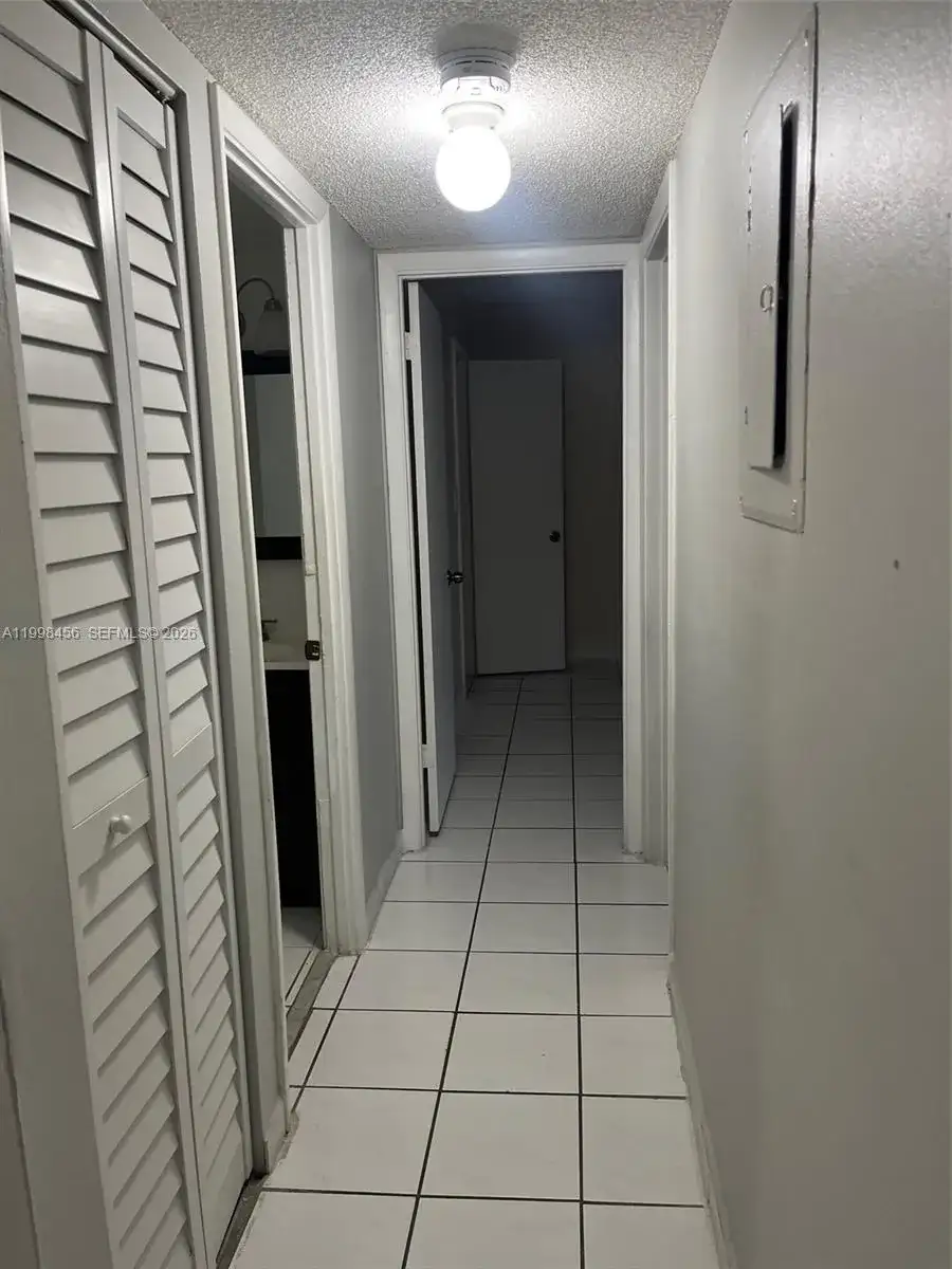 5625 W 20th Ave # 306, Hialeah FL 33012 photo 5