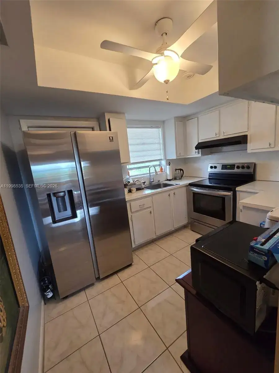410 NE 17th Ave # 203, Boynton Beach FL 33435 photo 3
