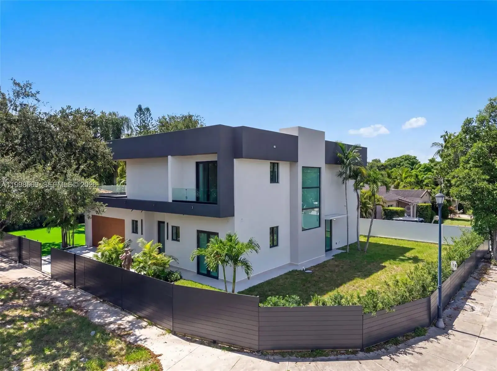 9833 N Miami Ave, Miami Shores FL 33150 photo 4