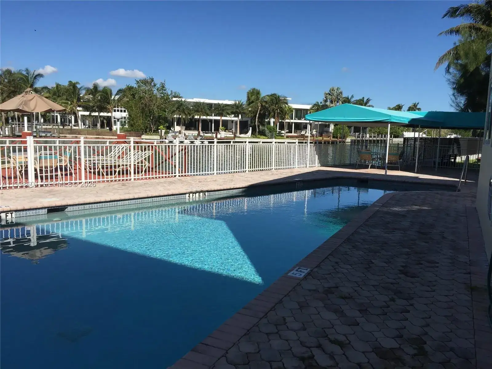 4740 Pine Tree Dr # 26, Miami Beach FL 33140 photo 2