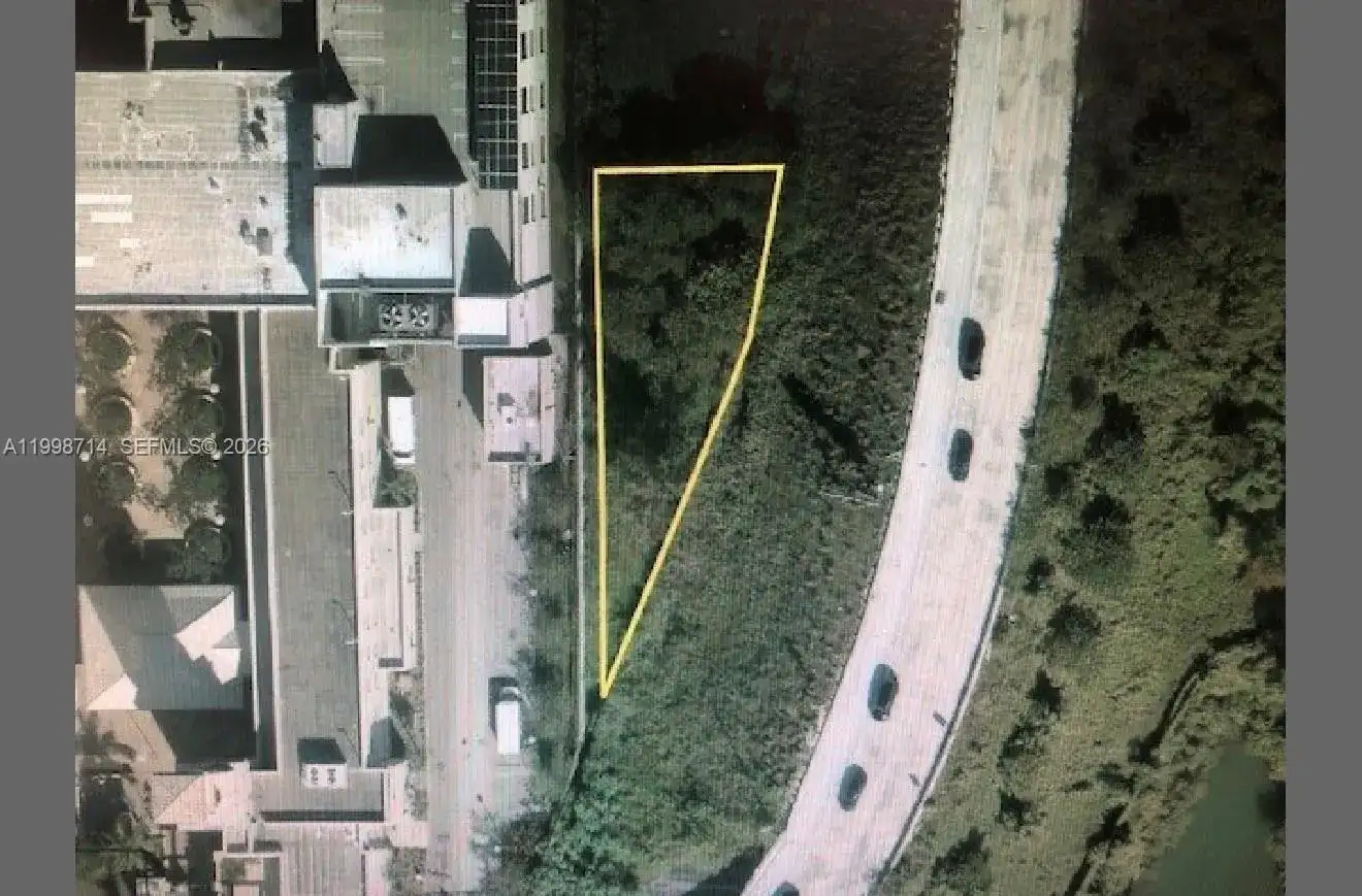 1504 NW 6th Pl, Miami FL 33136 photo 3