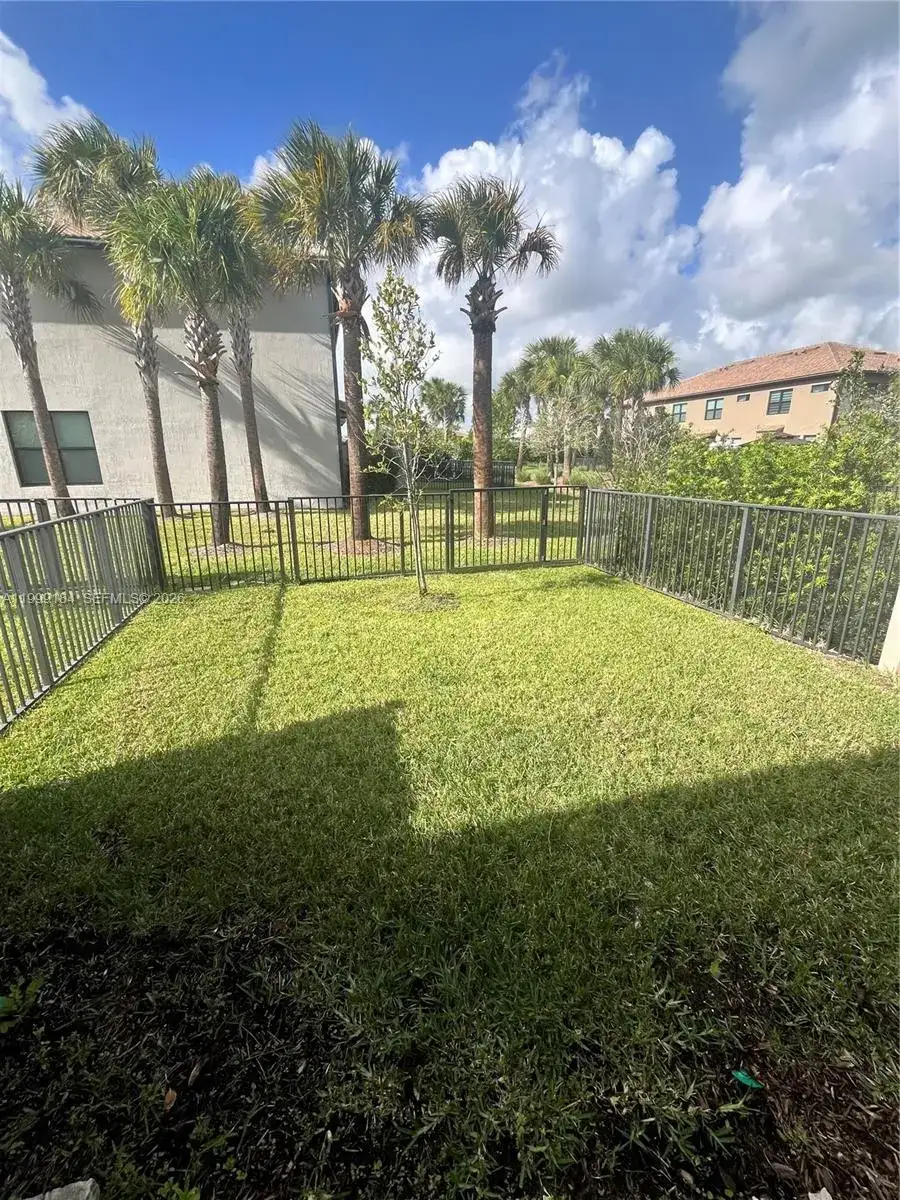 8659 Escue St # 1, Lake Worth FL 33467 photo 3