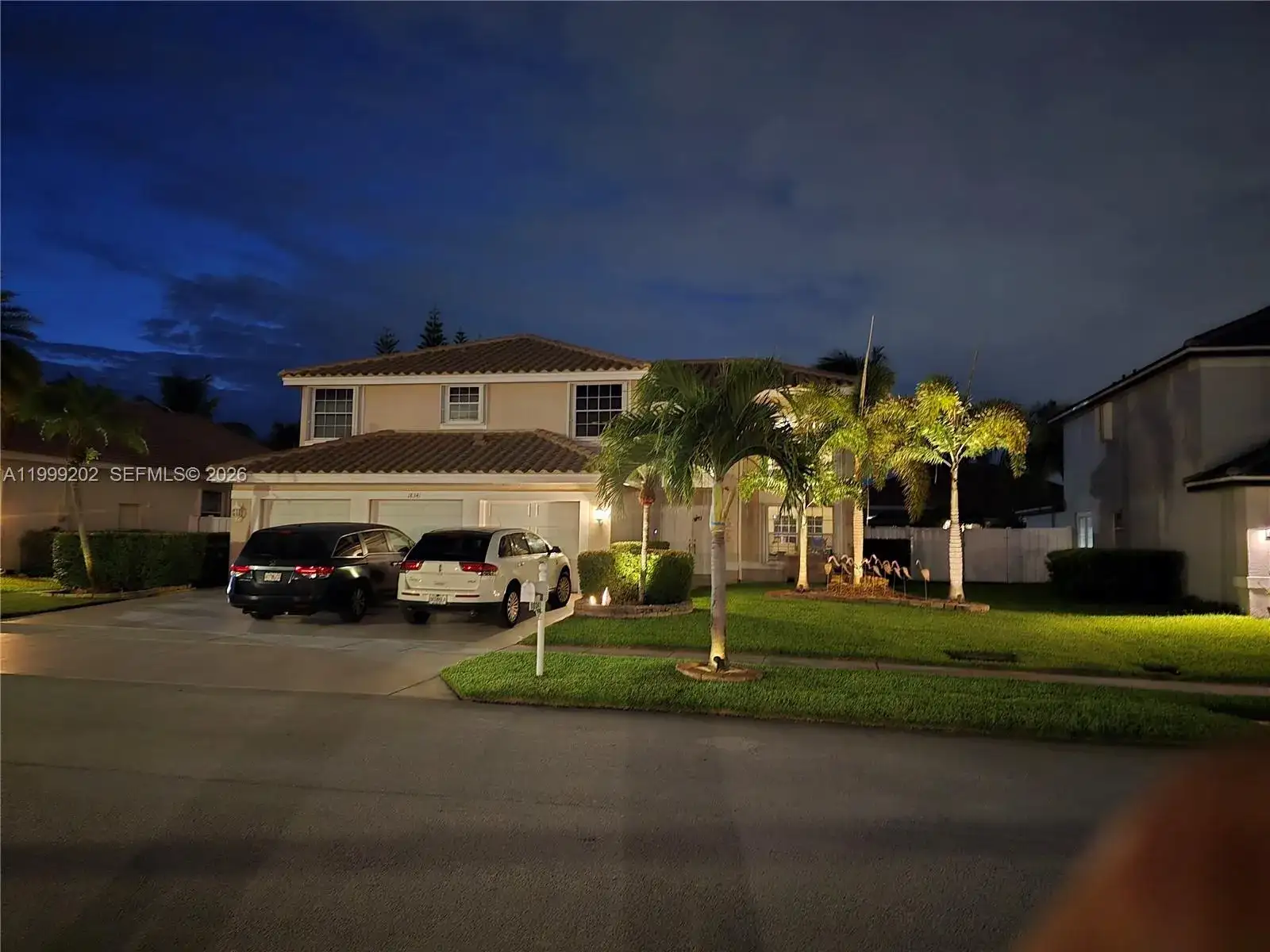 18341 NW 10th St, Pembroke Pines FL 33029 photo 2