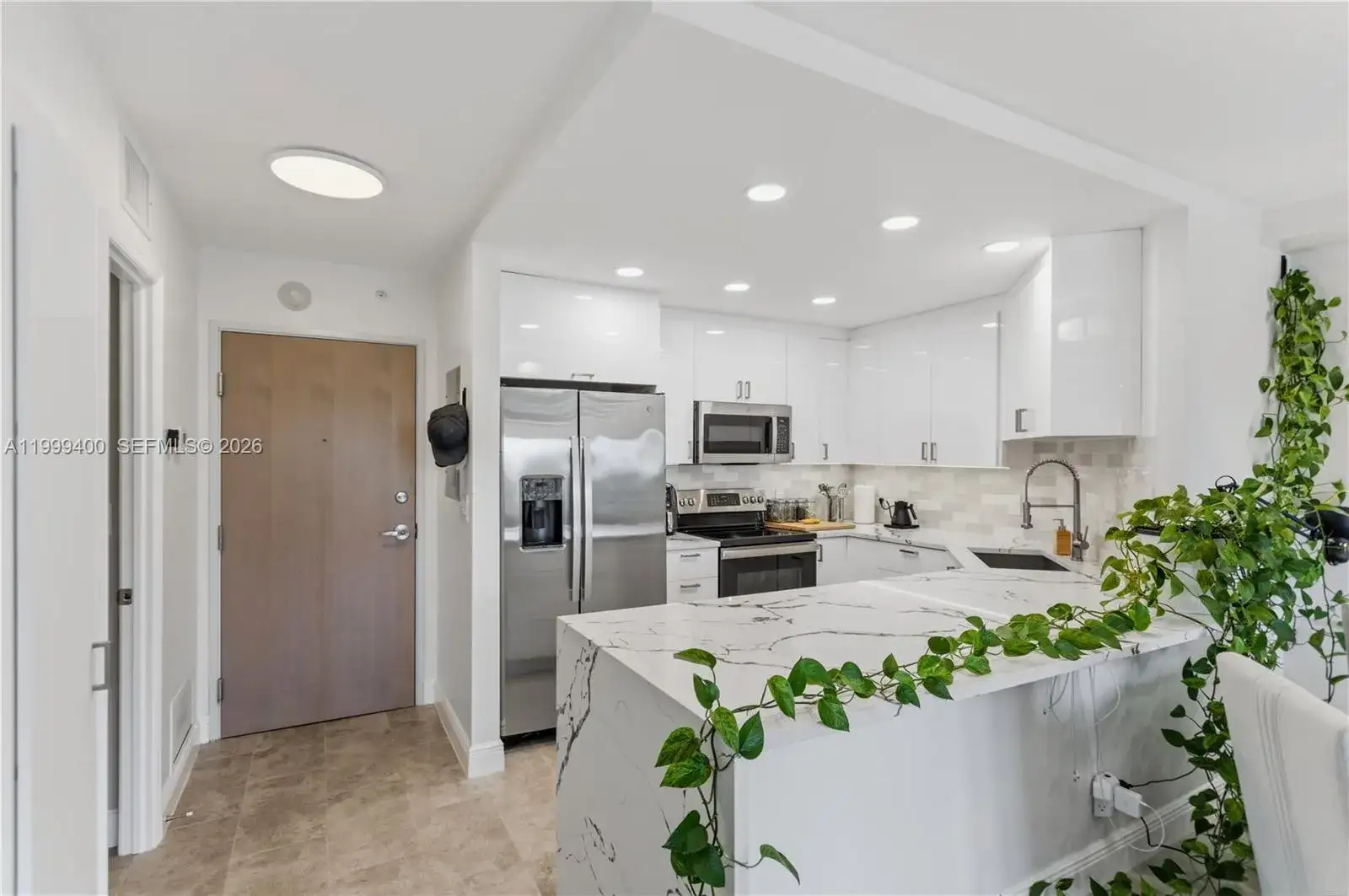 340 Sunset Dr # 407, Fort Lauderdale FL 33301 photo 5