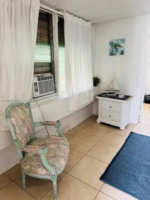 5251 29 # A, Davie FL 33314 photo 3