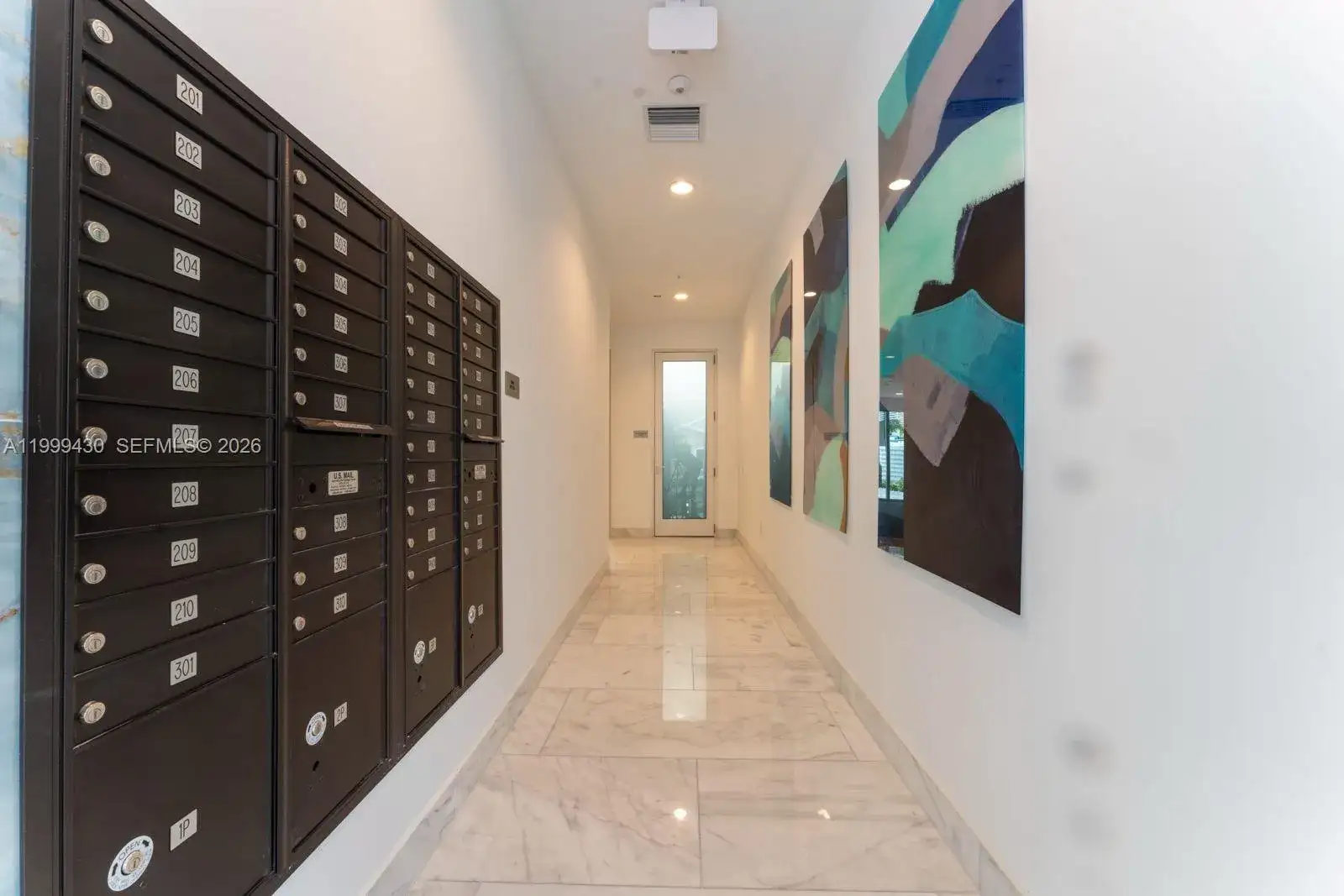 1850 Monroe St # 306, Hollywood FL 33020 photo 3