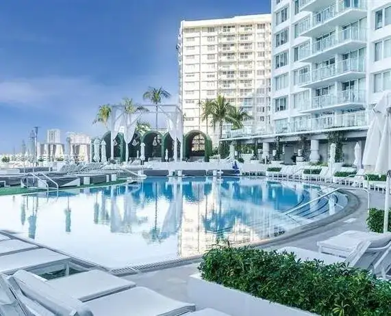 1100 West Ave # 409, Miami Beach FL 33139 photo 2