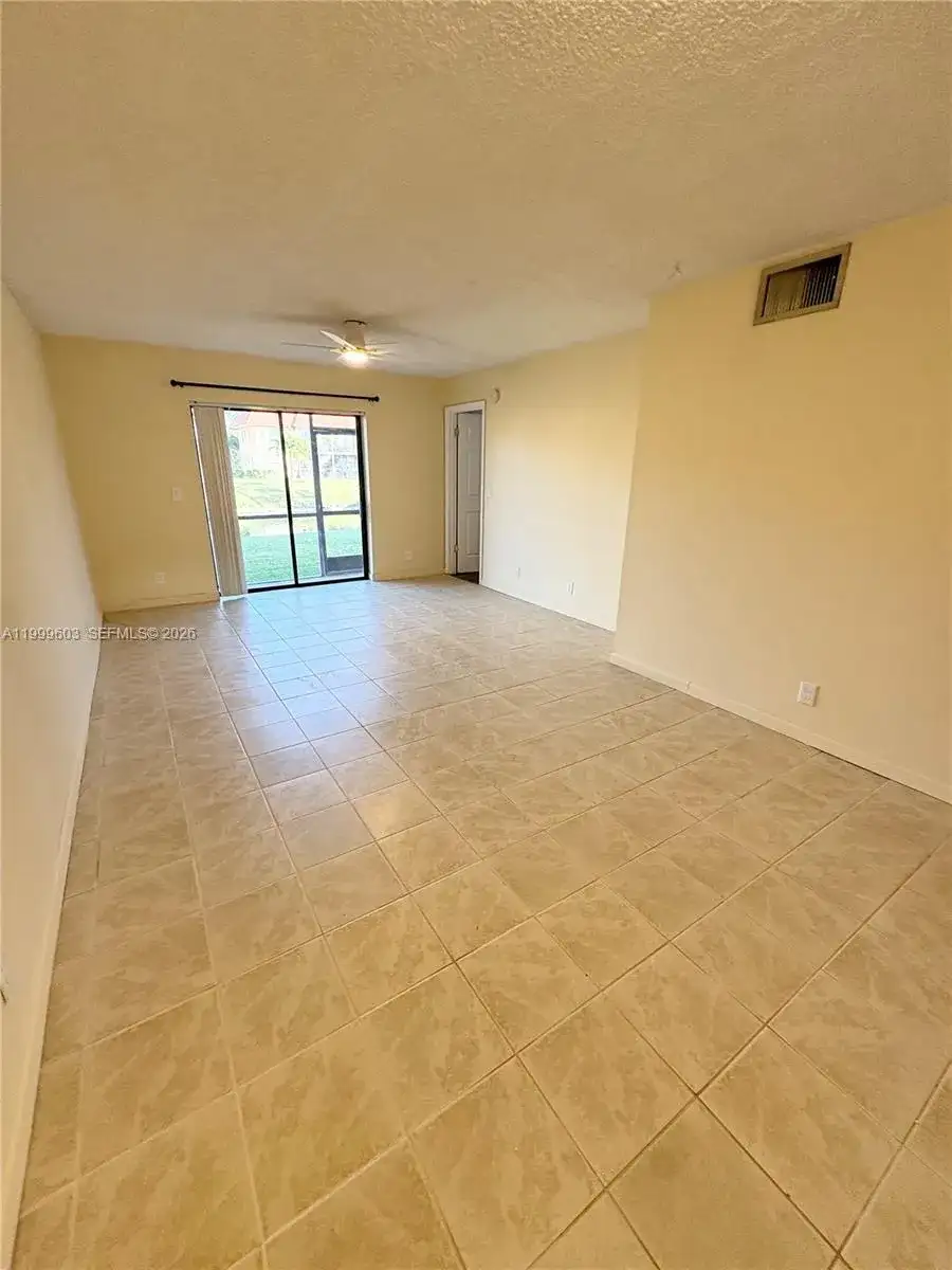 21904 Lake Forest Cir # 203, Boca Raton FL 33433 photo 3