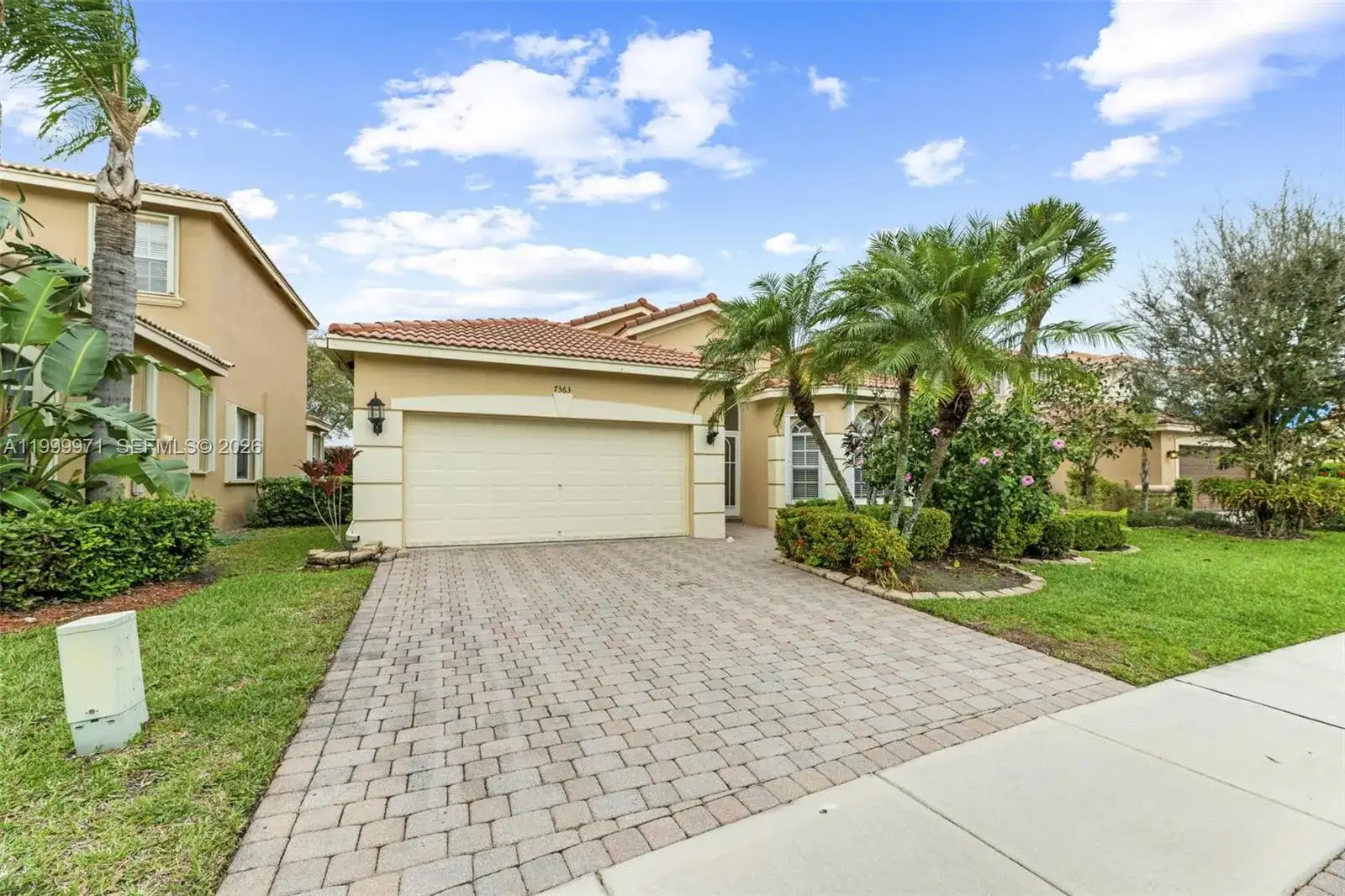 7363 Via Luria, Lake Worth FL 33467 photo 2