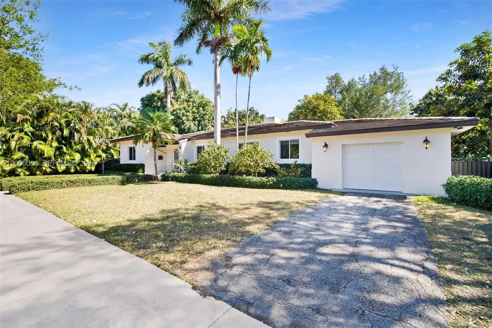 330 Viscaya Ave, Coral Gables FL 33134 photo 2