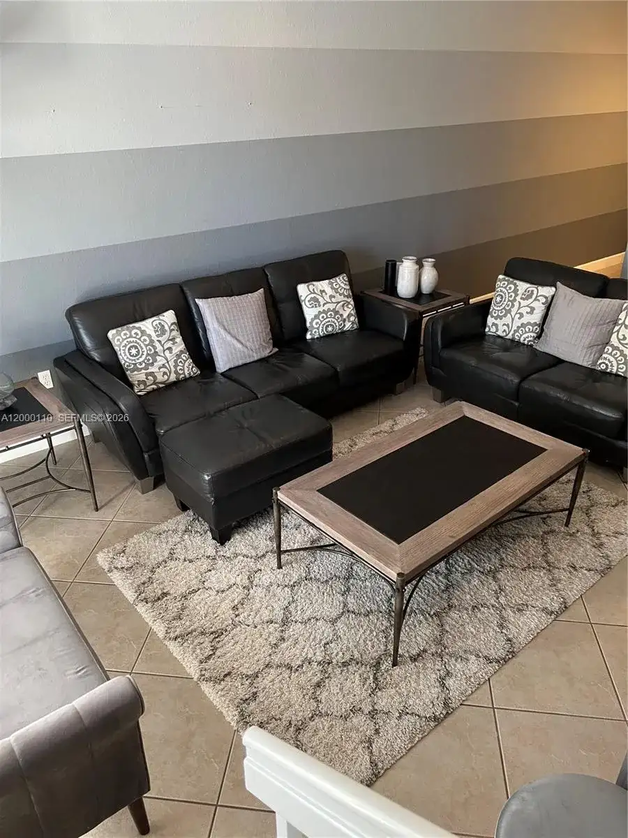 808 SW 147th Ave # 3608, Pembroke Pines FL 33027 photo 2