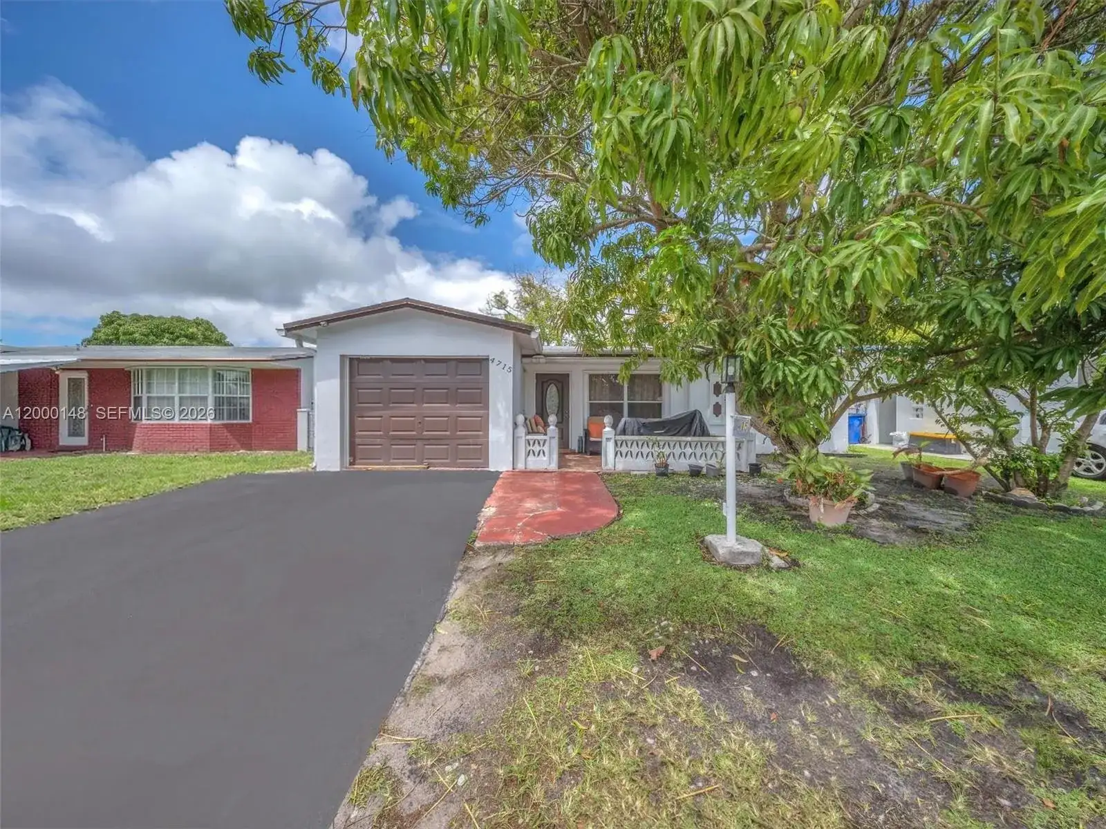 4715 NW 43rd St, Lauderdale Lakes FL 33319 photo 3
