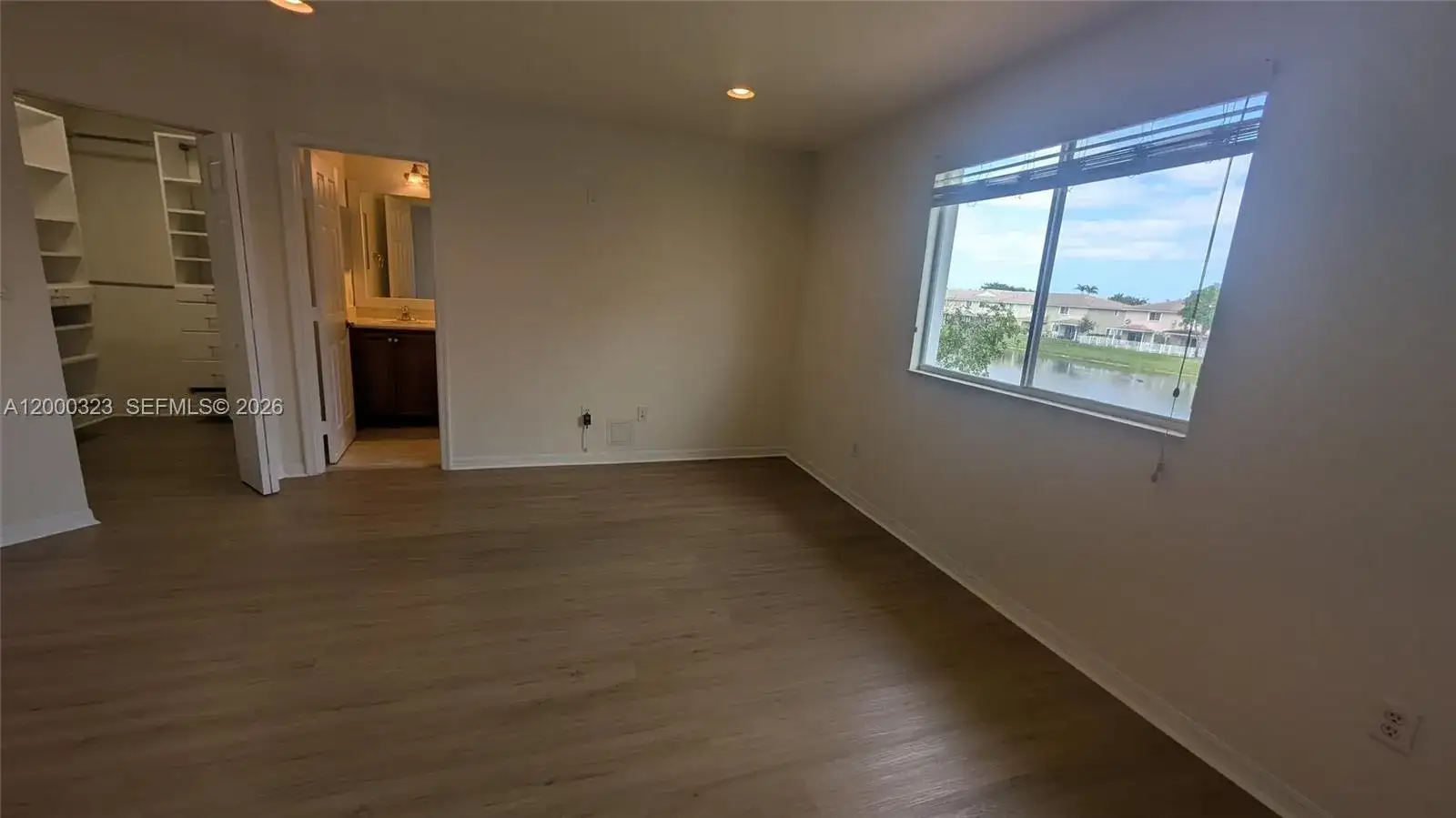 5910 Royal Way, Tamarac FL 33321 photo 5
