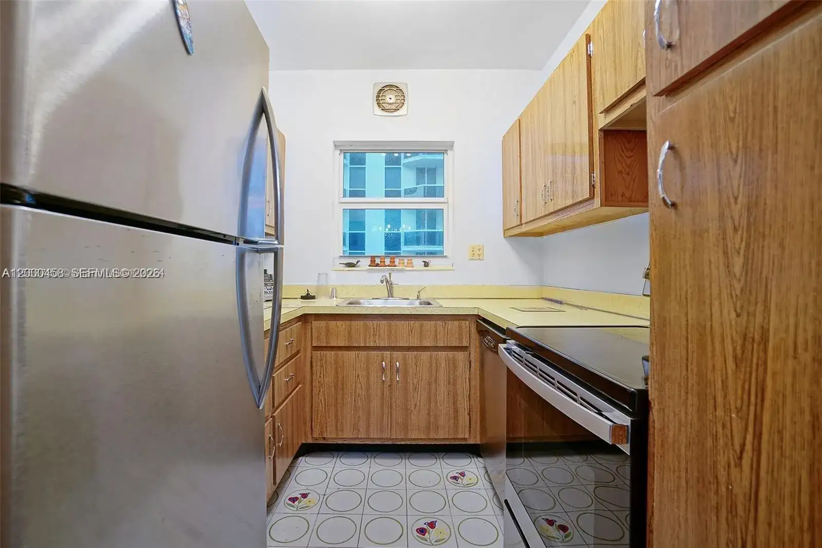 4747 Collins Ave # 1108, Miami Beach FL 33140 photo 5
