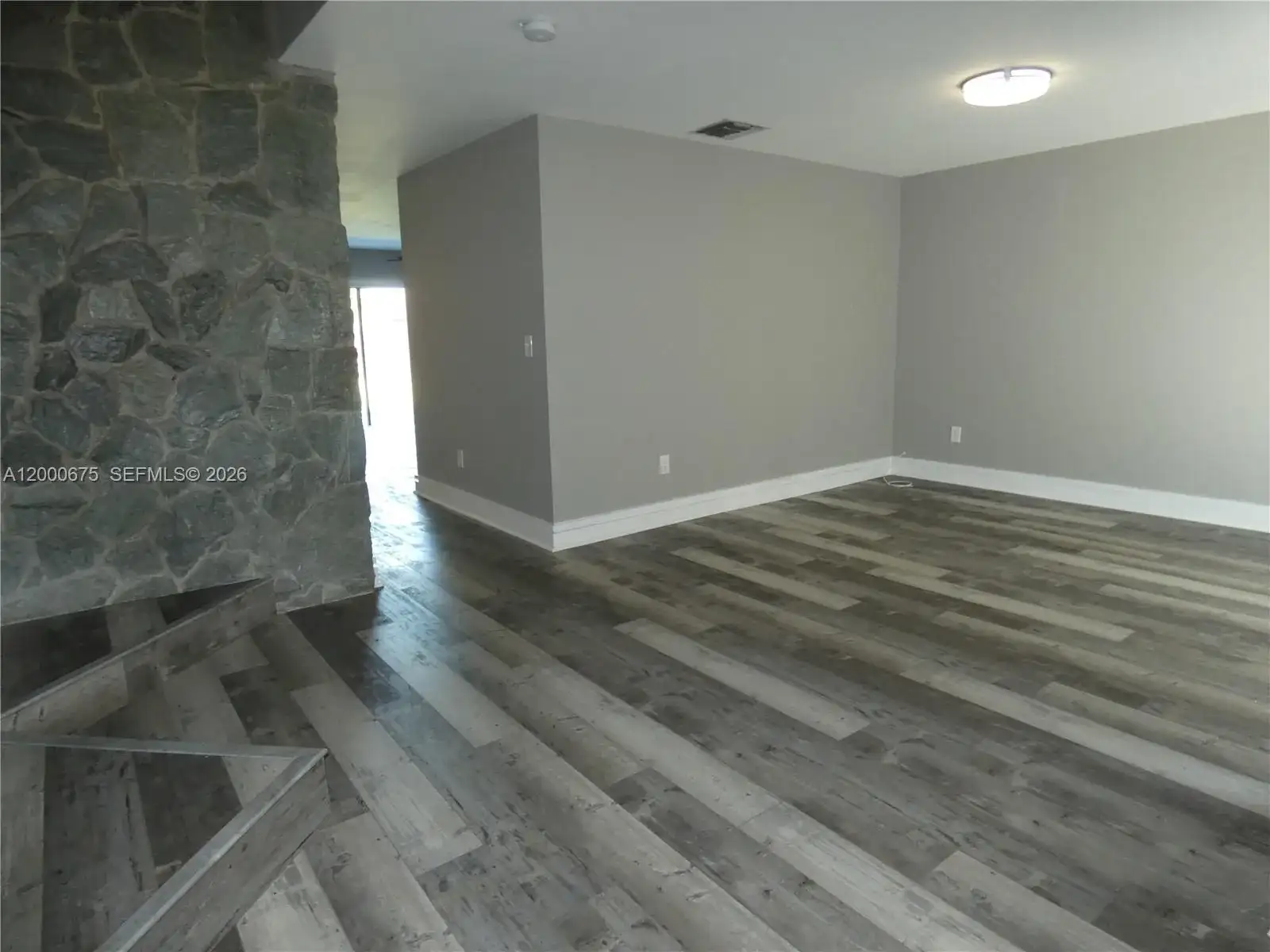 14212 NE 4th Ave, Miami FL 33161 photo 5