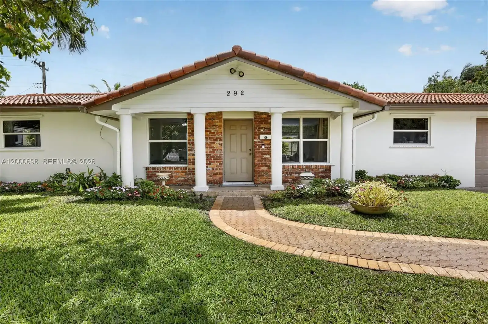 292 SW 52nd Ave, Plantation FL 33317 photo 3