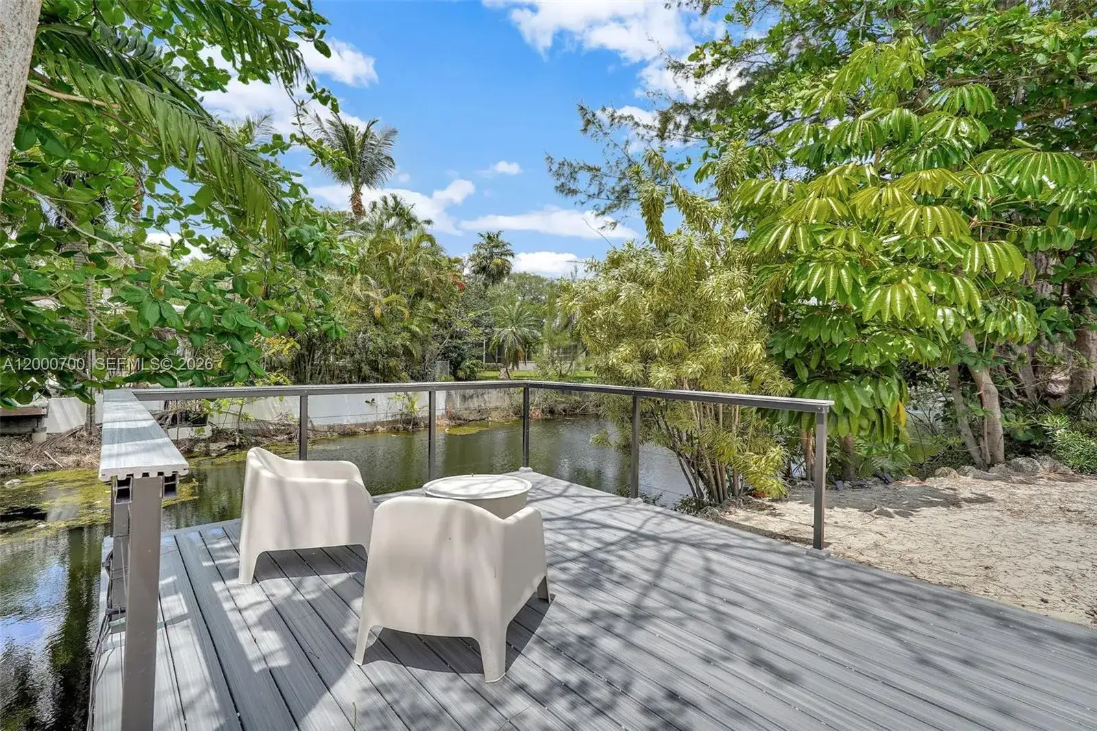 7142 SW 65th Ave, South Miami FL 33143 photo 4