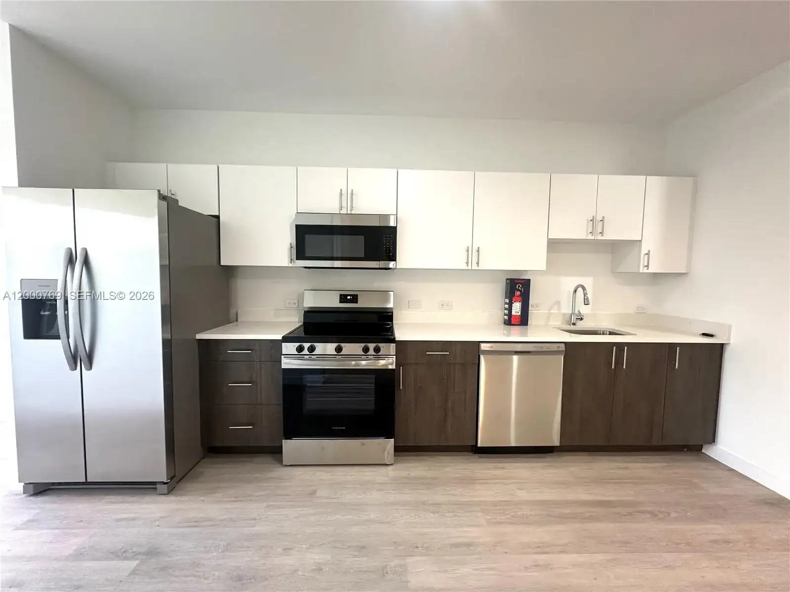 20 NE 19th Ave # 304, Pompano Beach FL 33060 photo 2