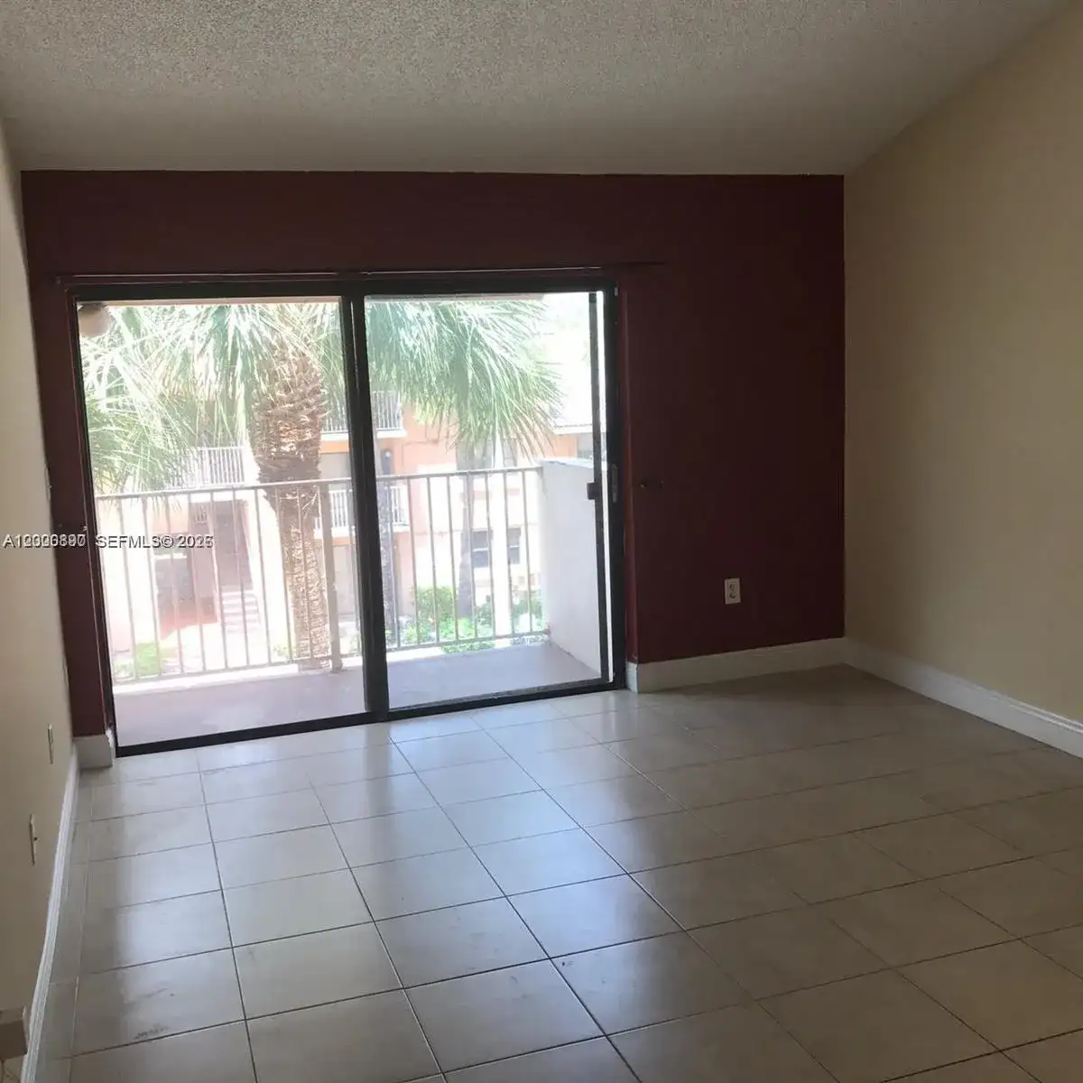 7200 NW 179th St # 302, Hialeah FL 33015 photo 2
