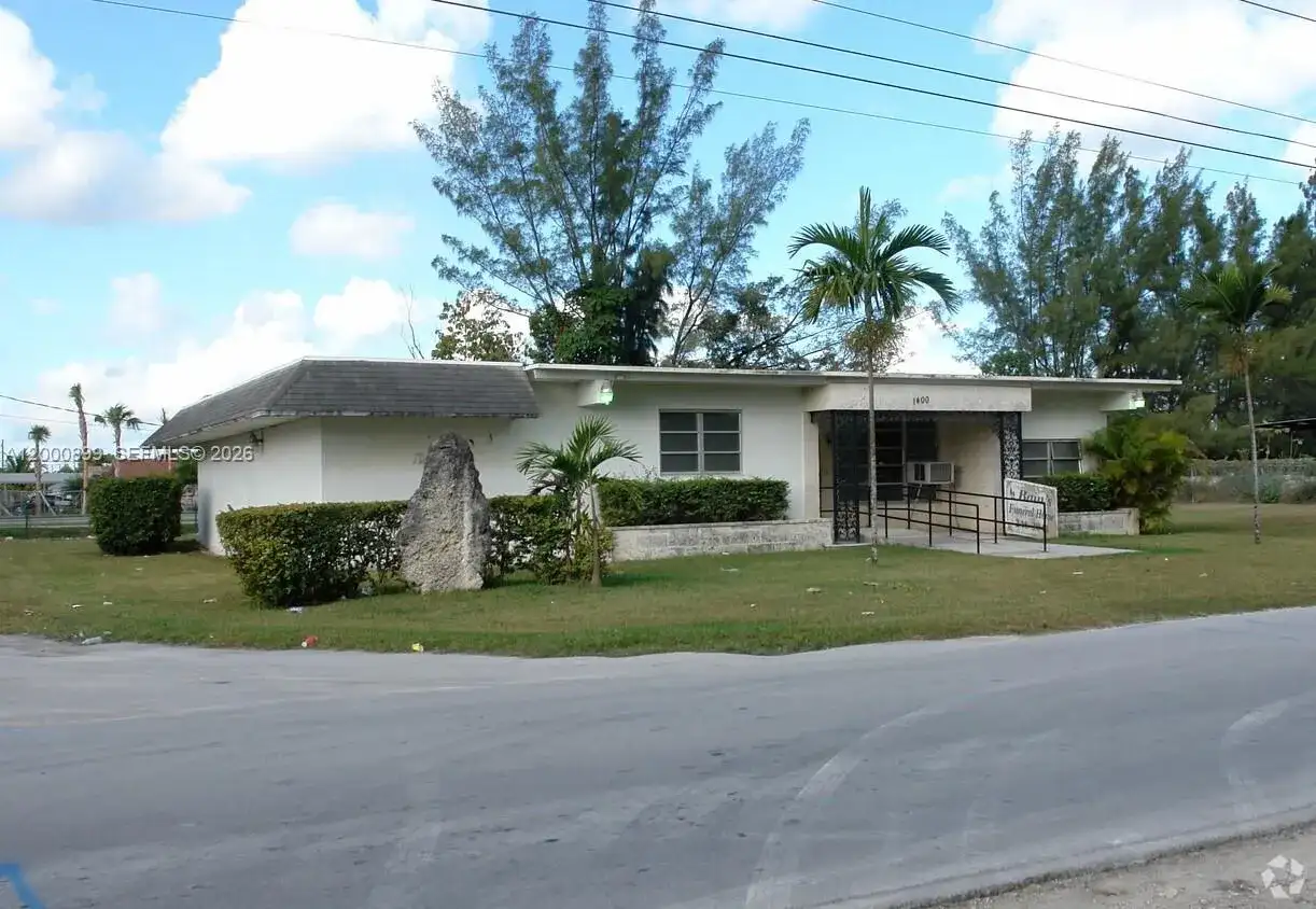 1400 NW 3rd Ave, Florida City FL 33034 photo 3