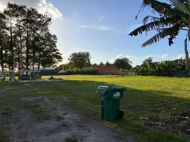 UNINCORPORATED, Miami FL 33187 photo 3