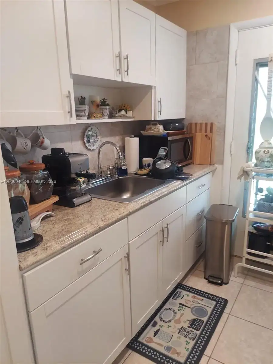 11 NE 204 St # 1, Miami Gardens FL 33179 photo 2