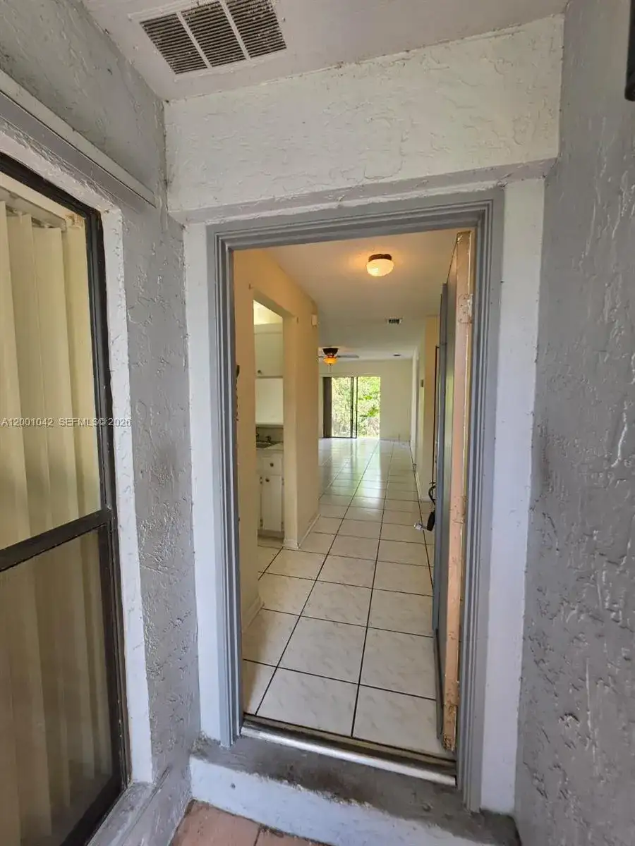 7959 NW 41st Ct, Sunrise FL 33351 photo 3