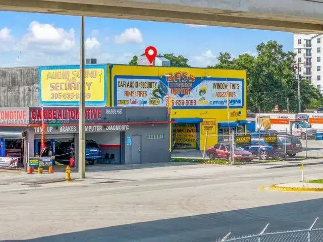 3030 NW 79th St, Miami FL 33147 photo 3