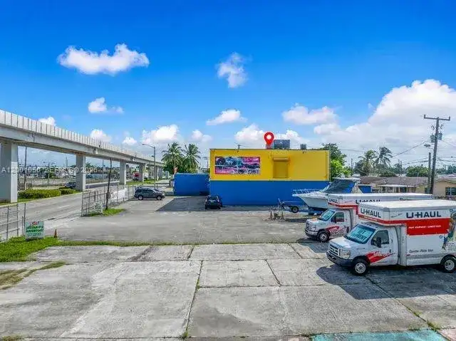 3030 NW 79th St, Miami FL 33147 photo 5
