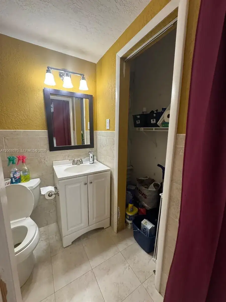 5501 SW 89th Ave # 2, Miami FL 33165 photo 5