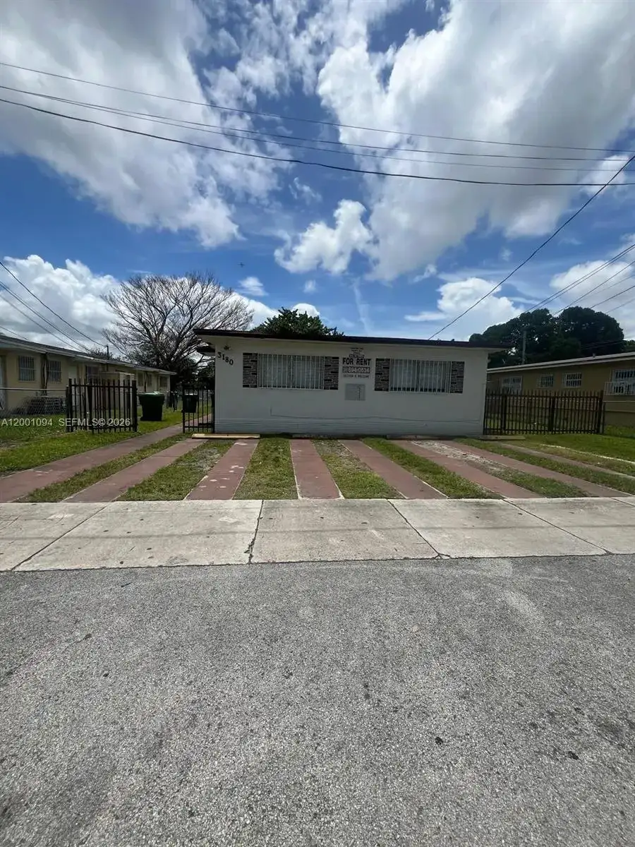 3180 NW 19th Ave, Miami FL 33142 photo 2