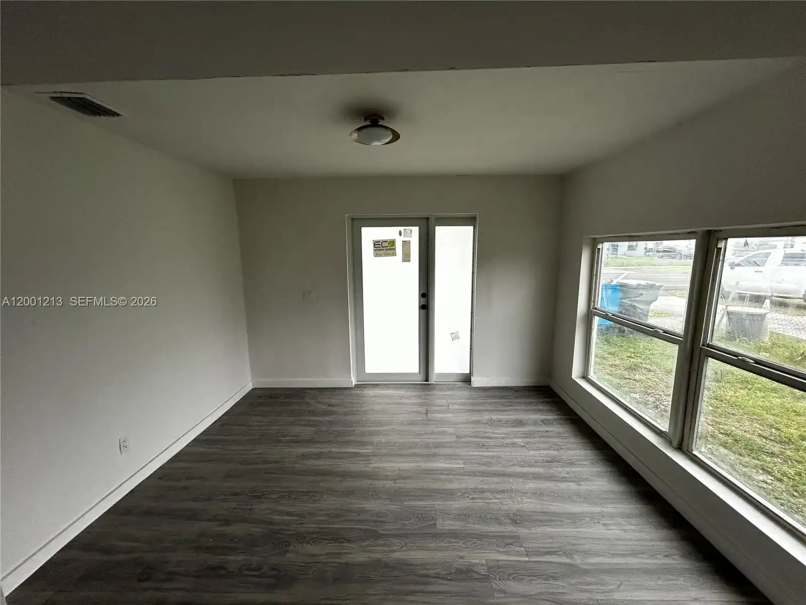 4429 SW 21st St, West Park FL 33023 photo 4