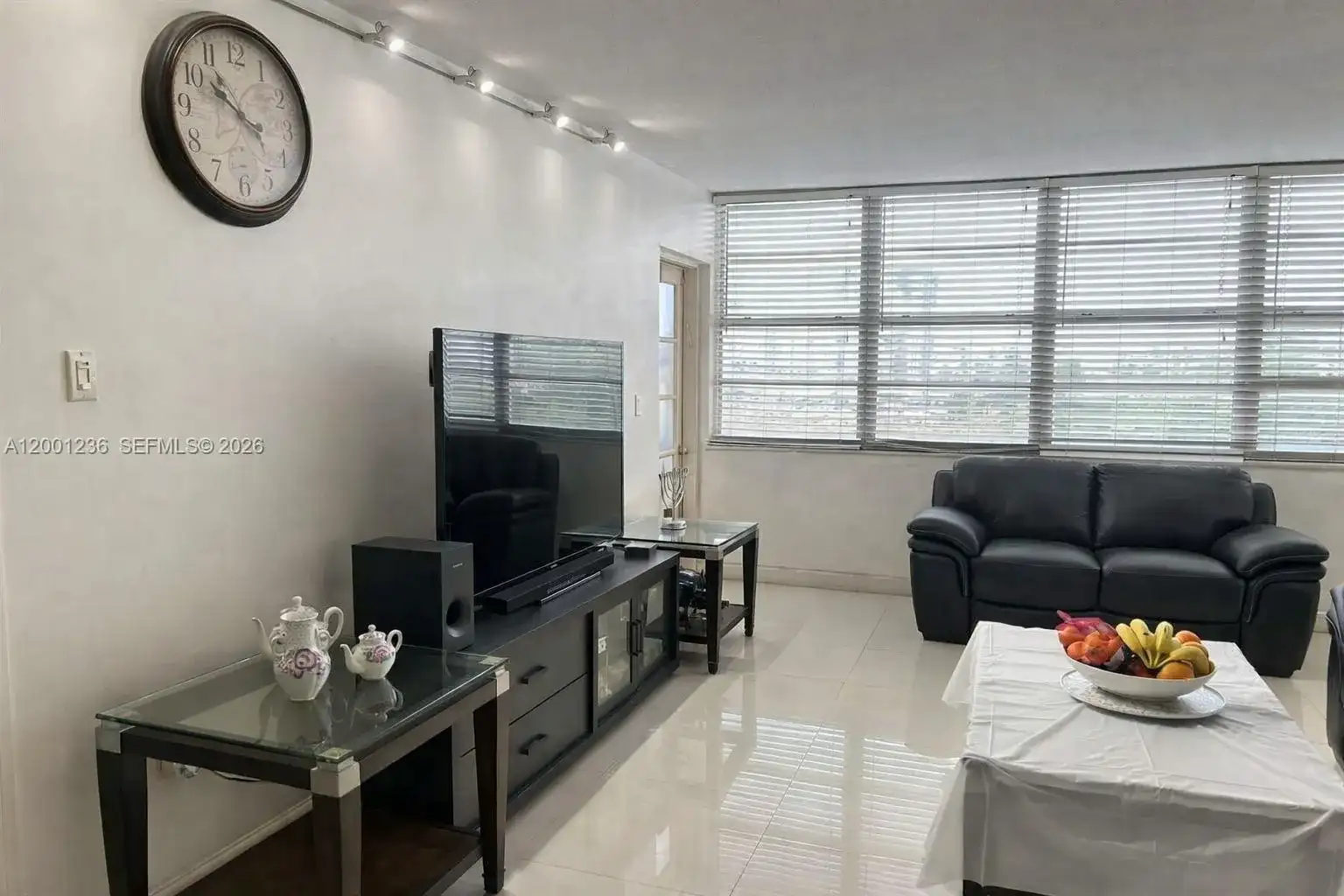 1351 NE Miami Gardens Dr # 511E, Miami FL 33179 photo 5