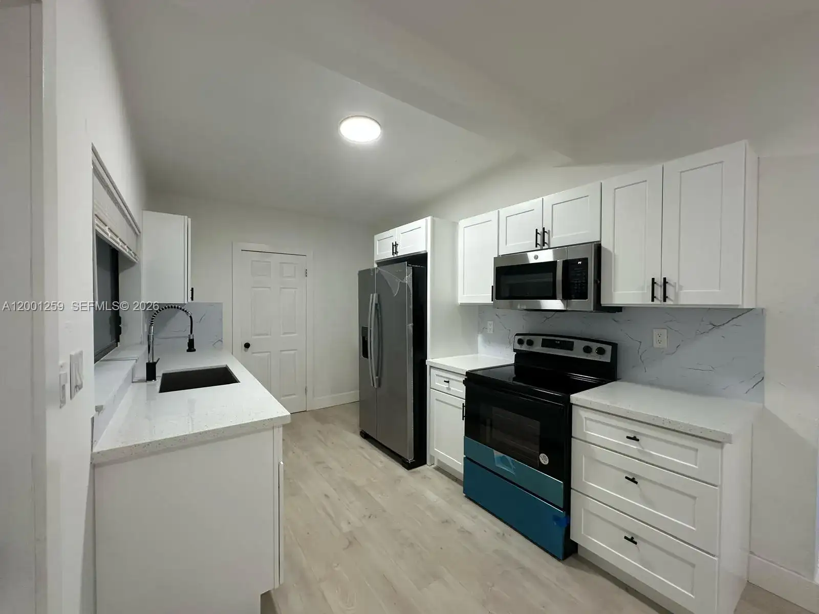 860 NW 171st St, Miami Gardens FL 33169 photo 4
