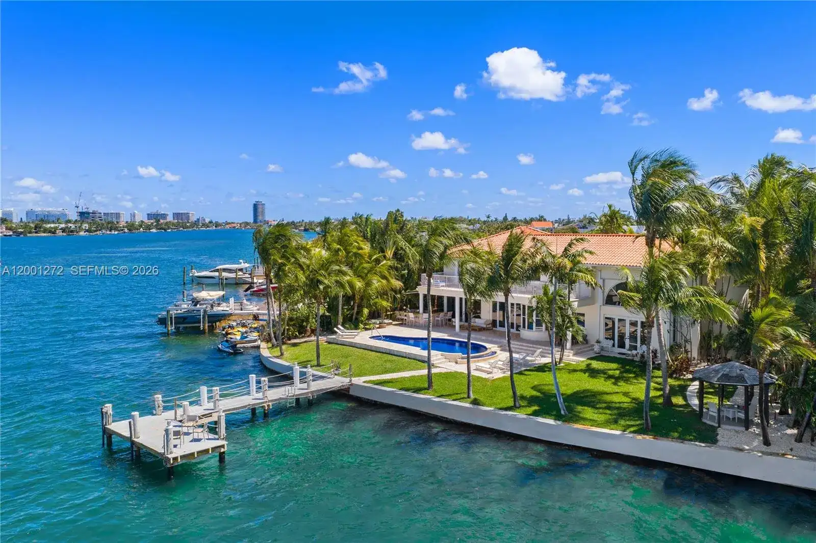 1575 Stillwater Dr, Miami Beach FL 33141 photo 2