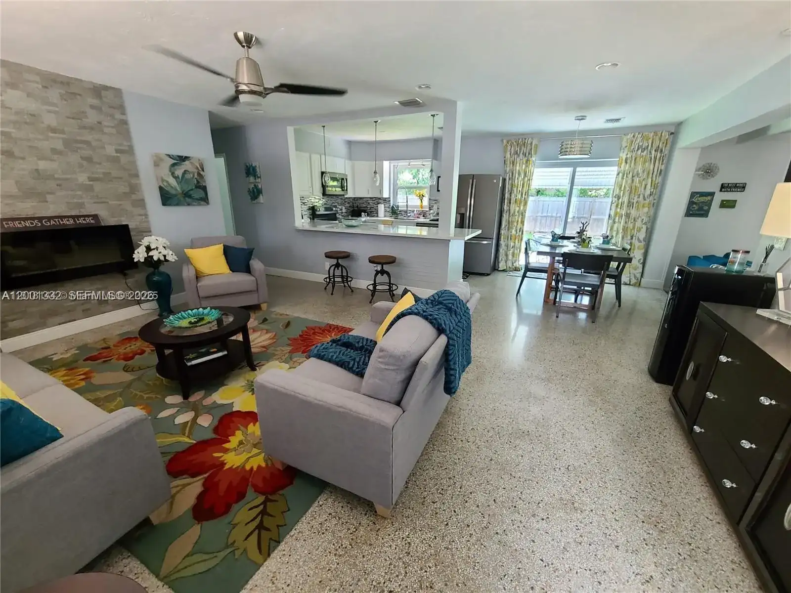 2741 NE 16th Ave, Wilton Manors FL 33334 photo 2
