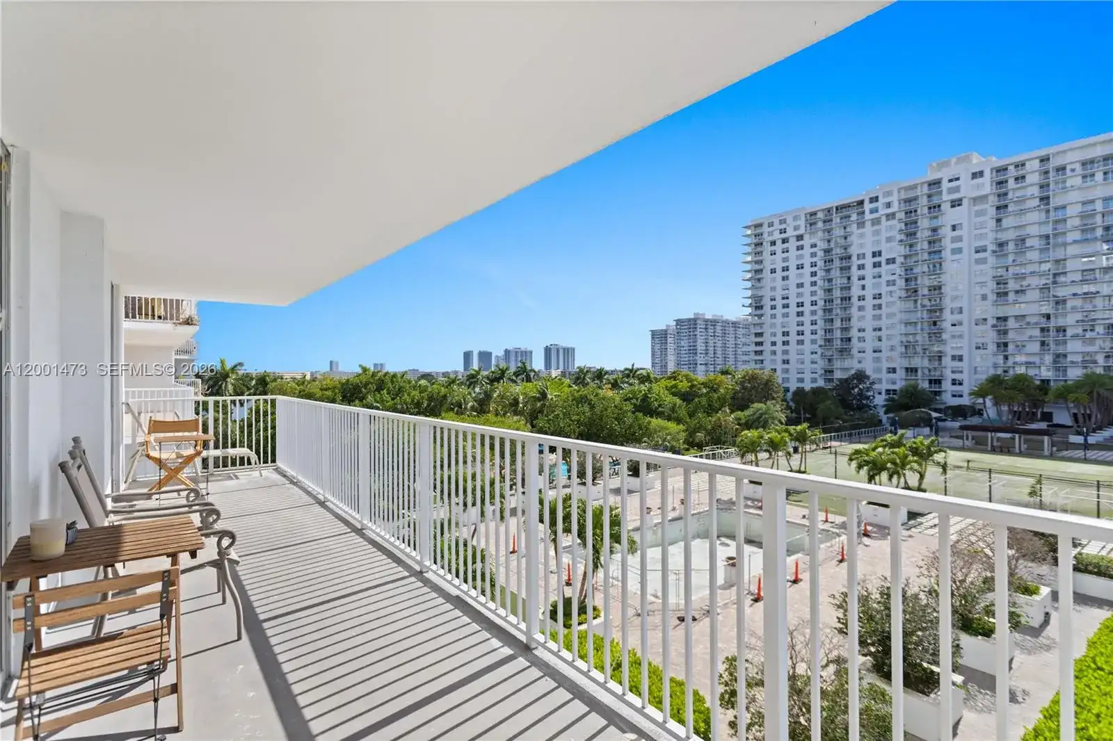 2851 NE 183rd St # 502E, Aventura FL 33160 photo 2