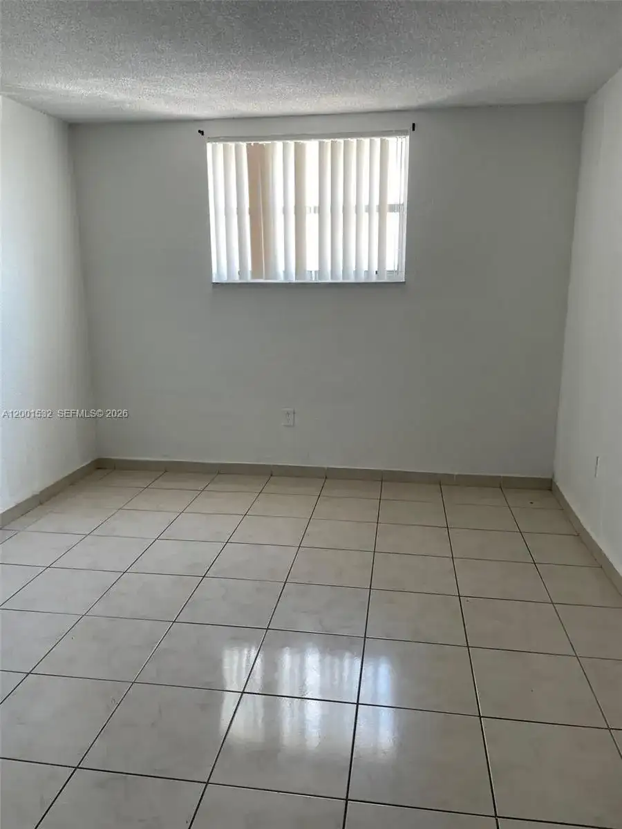 666 W 81st St # 407, Hialeah FL 33014 photo 3