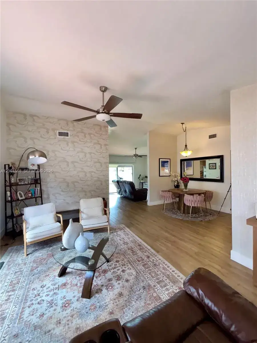 11450 SW 75th Ter, Miami FL 33173 photo 3